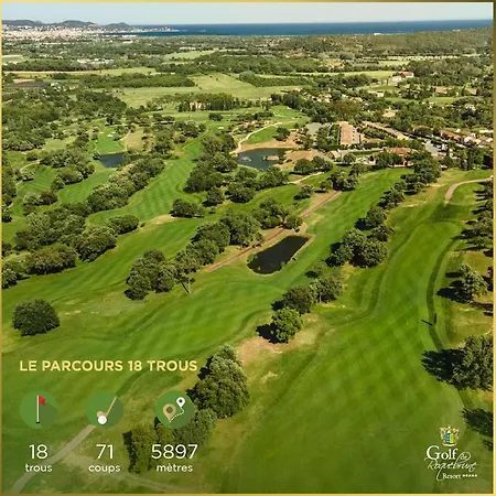 Village Roquebrune-sur-Argens